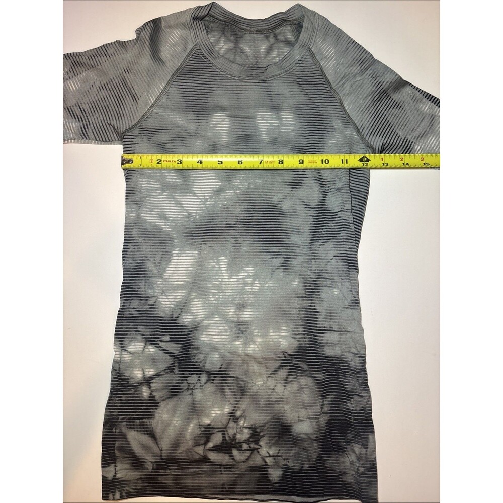 Lululemon Runderful Long Sleeve Space Dye Camo White Silver Spoon Size 6 - Picture 6 of 9
